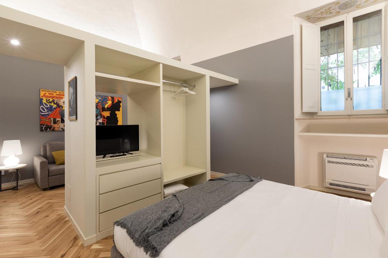Palazzo Liberati Apartments Парма Екстер'єр фото