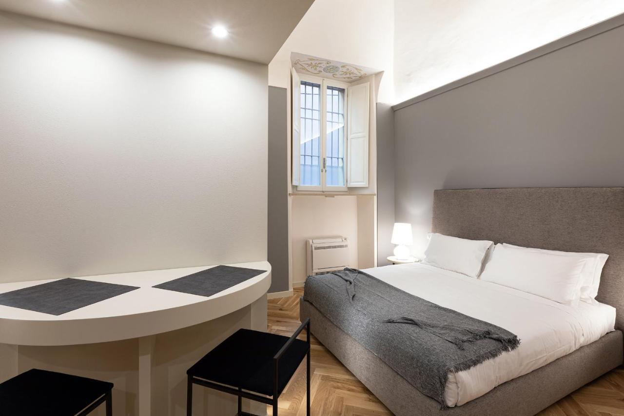Palazzo Liberati Apartments Парма Екстер'єр фото